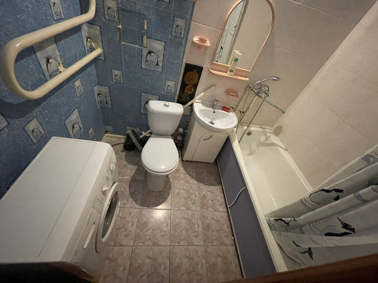 Продам однокомнатную (1-комн.) квартиру, 36, Дубровицы п