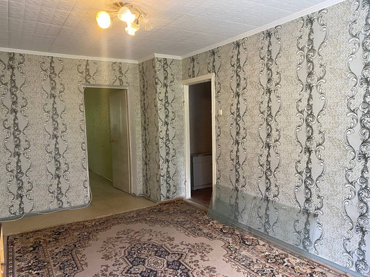 Продам двухкомнатную (2-комн.) квартиру, Кечкеметская ул, 97, Симферополь г