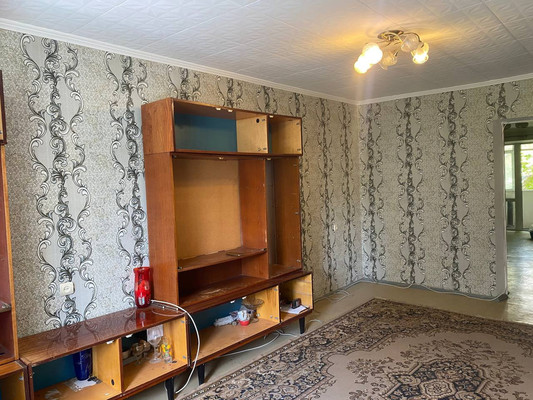 Продам двухкомнатную (2-комн.) квартиру, Кечкеметская ул, 97, Симферополь г