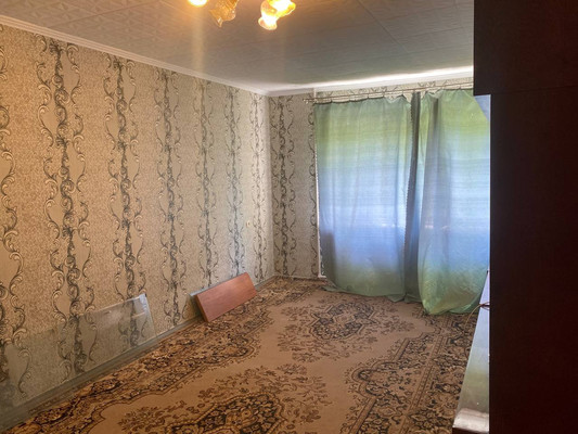 Продам двухкомнатную (2-комн.) квартиру, Кечкеметская ул, 97, Симферополь г