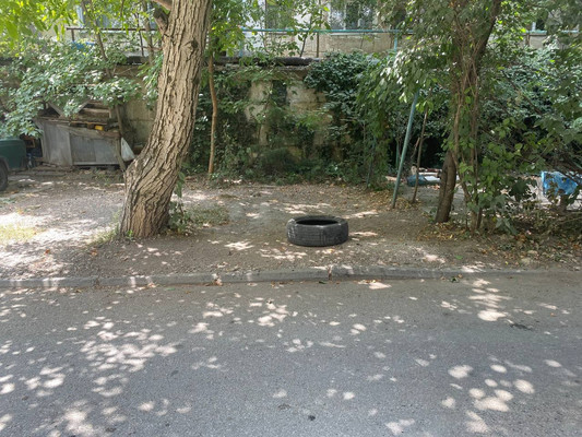 Продам двухкомнатную (2-комн.) квартиру, Кечкеметская ул, 97, Симферополь г