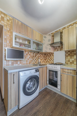 Продам двухкомнатную (2-комн.) квартиру, Ульяновская ул, 54, Пенза г