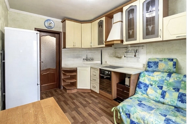 Продам двухкомнатную (2-комн.) квартиру, Колхозная ул, 16к1, Услонь д