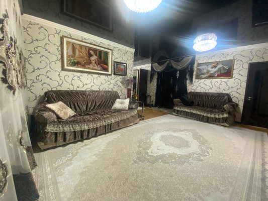 Продам трехкомнатную (3-комн.) квартиру, Кабардинская ул, 188, Нальчик г