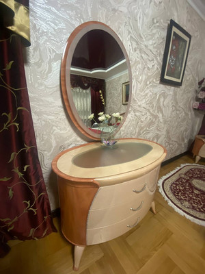 Продам трехкомнатную (3-комн.) квартиру, Кабардинская ул, 188, Нальчик г