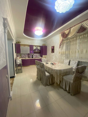 Продам трехкомнатную (3-комн.) квартиру, Кабардинская ул, 188, Нальчик г