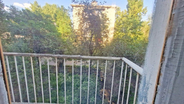 Продам двухкомнатную (2-комн.) квартиру, Острогожская ул, 67, Воронеж г