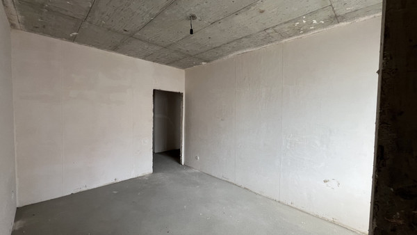 Продам трехкомнатную (3-комн.) квартиру, Ахохова ул, 190А, Нальчик г