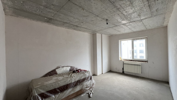 Продам трехкомнатную (3-комн.) квартиру, Ахохова ул, 190А, Нальчик г