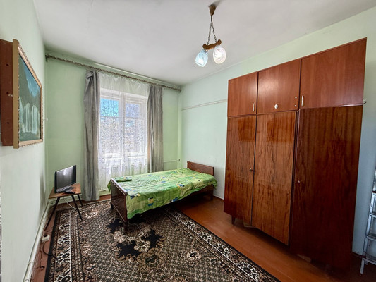 Продам однокомнатную (1-комн.) квартиру, Туристов ул, 4, Симферополь г