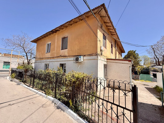 Продам однокомнатную (1-комн.) квартиру, Туристов ул, 4, Симферополь г