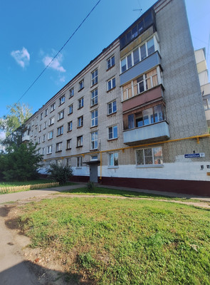 Продам двухкомнатную (2-комн.) квартиру, Молодежный пр-кт, 1А, Нижний Новгород г