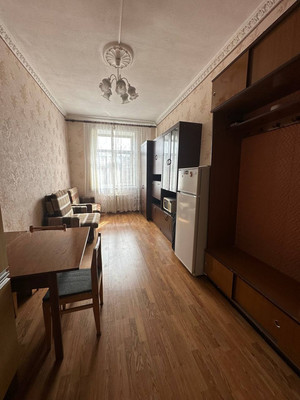 Продам комнату в 12-комн. квартире, Матюшенко пер, 10А, Санкт-Петербург г