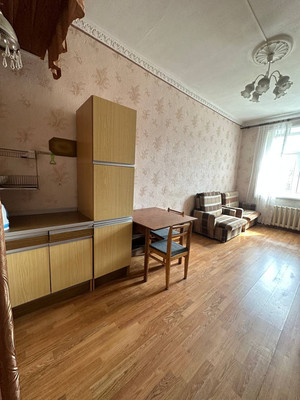 Продам комнату в 12-комн. квартире, Матюшенко пер, 10А, Санкт-Петербург г