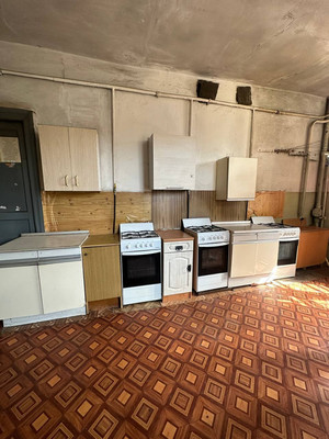Продам комнату в 12-комн. квартире, Матюшенко пер, 10А, Санкт-Петербург г