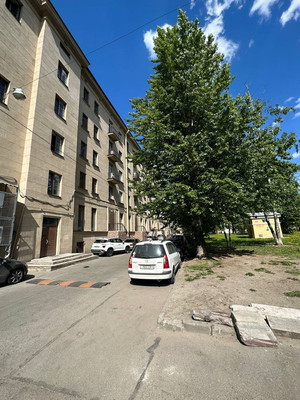 Продам комнату в 12-комн. квартире, Матюшенко пер, 10А, Санкт-Петербург г