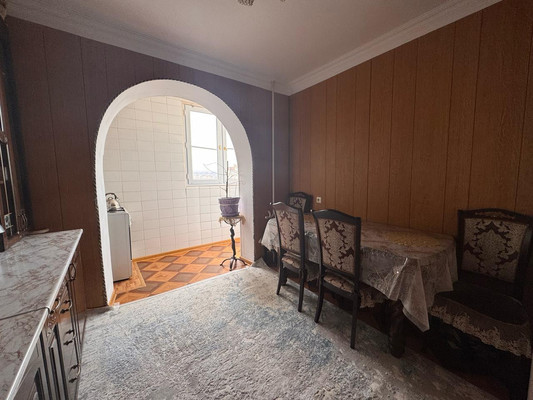 Продам двухкомнатную (2-комн.) квартиру, Шогенова ул, 22, Нальчик г