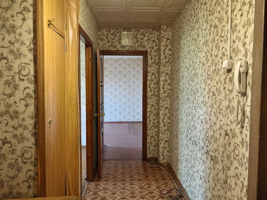 Продам трехкомнатную (3-комн.) квартиру, Гурьева ул, 9, Раменское г