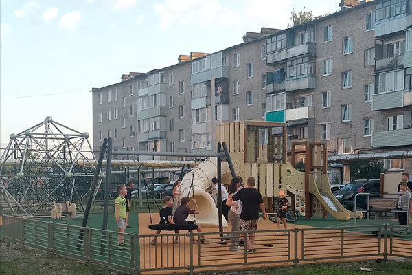 Продам трехкомнатную (3-комн.) квартиру, 1-я Первомайская ул, 1А, Рошаль г