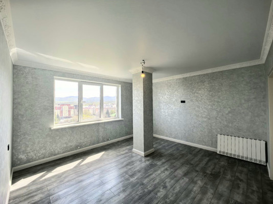 Продам многокомнатную квартиру, Калмыкова ул, 235а, Нальчик г