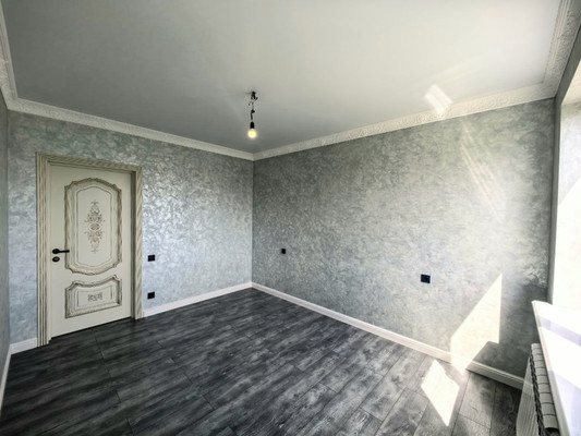 Продам многокомнатную квартиру, Калмыкова ул, 235а, Нальчик г