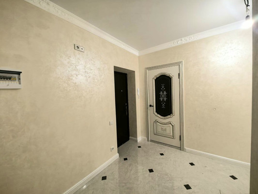 Продам многокомнатную квартиру, Калмыкова ул, 235а, Нальчик г