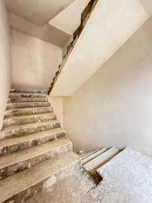 Продам двухкомнатную (2-комн.) квартиру, Ахохова ул, 104, Нальчик г