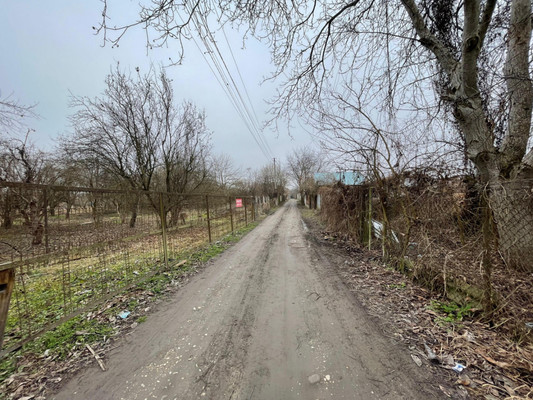 Продам участок 6 соток, ИЖС, 1-й Промпроезд ул, Чегем г, 0 км от города