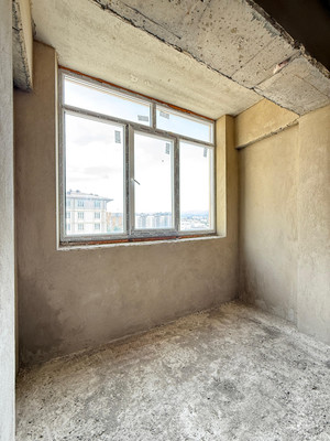 Продам трехкомнатную (3-комн.) квартиру, Шарданова ул, 48к5, Нальчик г