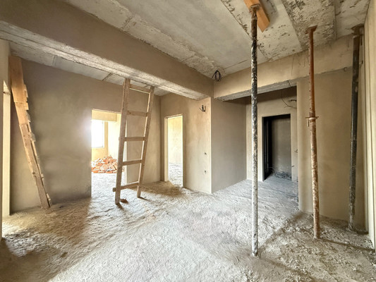 Продам трехкомнатную (3-комн.) квартиру, Шарданова ул, 48к5, Нальчик г