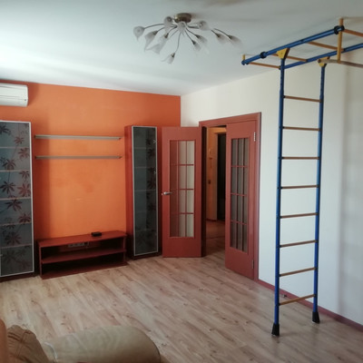 Продам трехкомнатную (3-комн.) квартиру, Волжская наб, 10, Нижний Новгород г