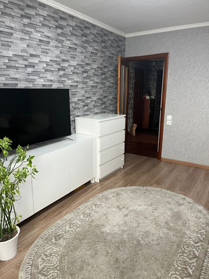 Продам двухкомнатную (2-комн.) квартиру, Космонавтов пр-кт, 15, Ростов-на-Дону г