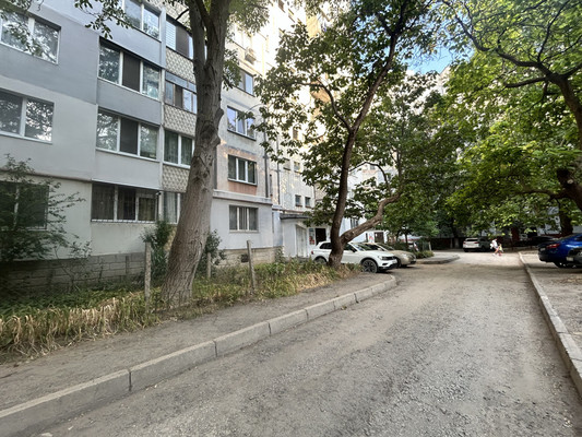 Продам однокомнатную (1-комн.) квартиру, Марка Донского ул, 12, Симферополь г