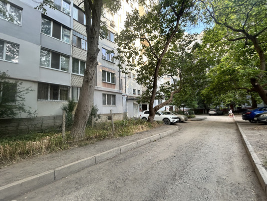Продам однокомнатную (1-комн.) квартиру, Марка Донского ул, 12, Симферополь г