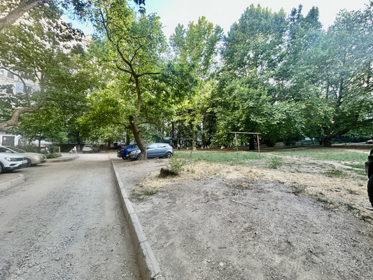 Продам однокомнатную (1-комн.) квартиру, Марка Донского ул, 12, Симферополь г