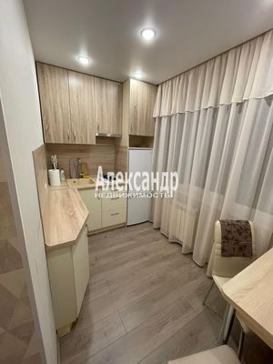 Продам однокомнатную (1-комн.) квартиру, Пражская ул, 9к2, Санкт-Петербург г