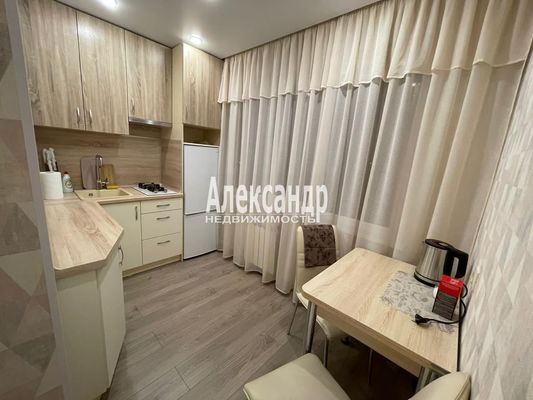 Продам однокомнатную (1-комн.) квартиру, Пражская ул, 9к2, Санкт-Петербург г