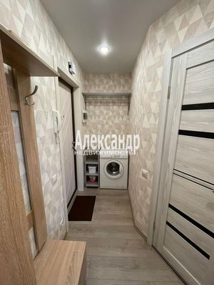 Продам однокомнатную (1-комн.) квартиру, Пражская ул, 9к2, Санкт-Петербург г