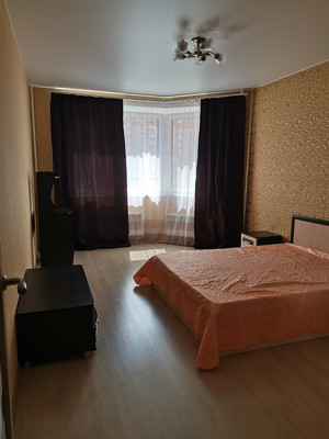 Продам однокомнатную (1-комн.) квартиру, Зеленые аллеи б-р, 2, Видное г