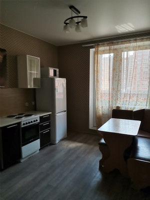 Продам однокомнатную (1-комн.) квартиру, Зеленые аллеи б-р, 2, Видное г