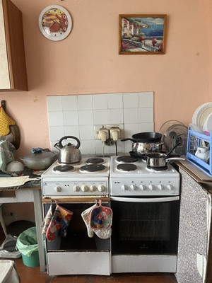 Продам 2-комн. в 4-комн. квартире, Загородная ул, 62кА, Колпино г