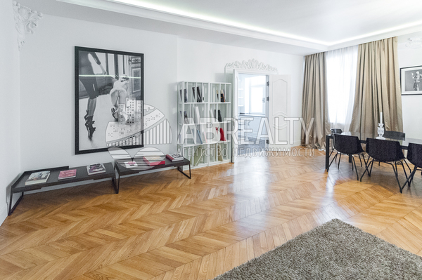 Сдам многокомнатную квартиру, Хилков пер, 1, Москва г