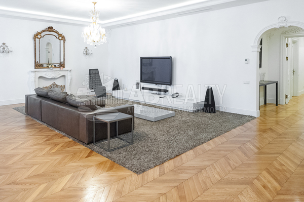 Сдам многокомнатную квартиру, Хилков пер, 1, Москва г