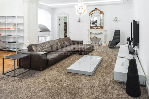 Сдам многокомнатную квартиру, Хилков пер, 1, Москва г