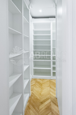 Сдам многокомнатную квартиру, Хилков пер, 1, Москва г