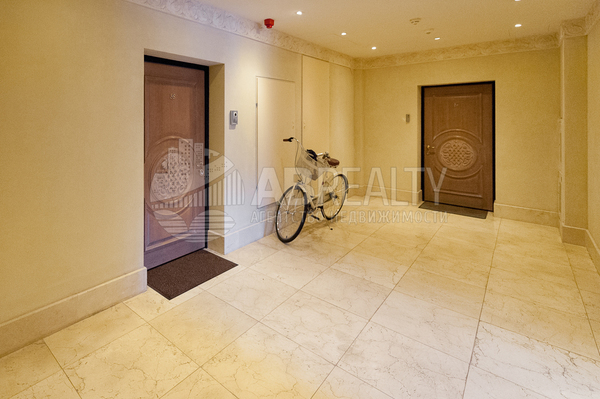 Сдам многокомнатную квартиру, Хилков пер, 1, Москва г