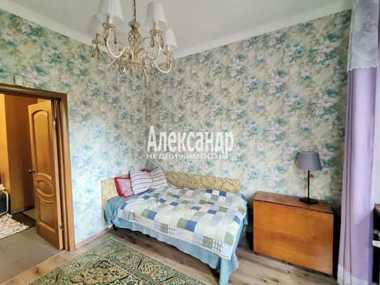 Продам двухкомнатную (2-комн.) квартиру, Новочеркасский пр-кт, 61, Санкт-Петербург г