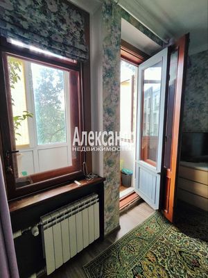 Продам двухкомнатную (2-комн.) квартиру, Новочеркасский пр-кт, 61, Санкт-Петербург г