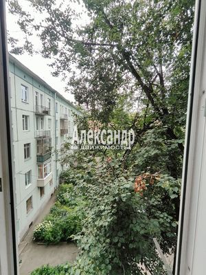 Продам двухкомнатную (2-комн.) квартиру, Новочеркасский пр-кт, 61, Санкт-Петербург г