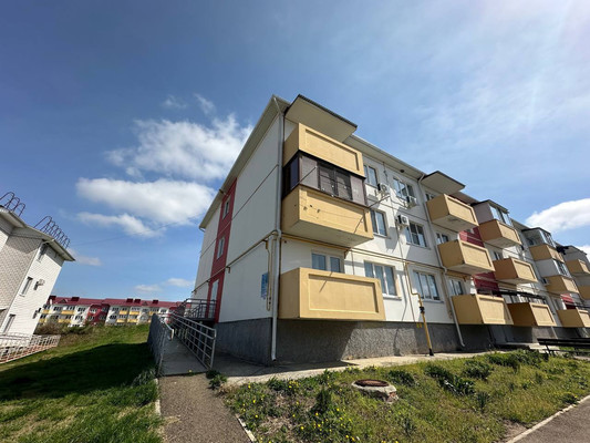 Продам однокомнатную (1-комн.) квартиру, Гагарина ул, 310к2, Кропоткин г